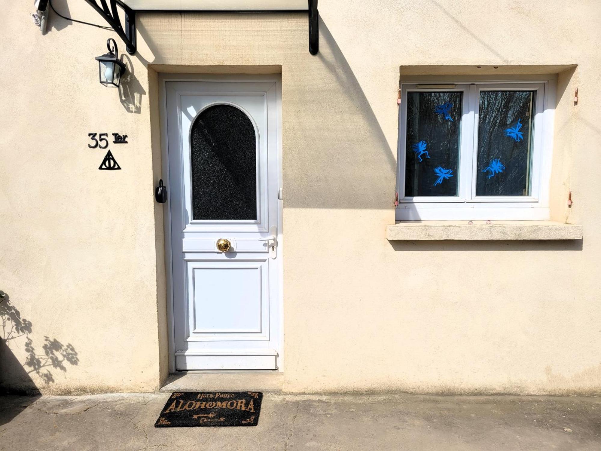 La Demeure Des Maraudeurs -10Min Disney-Jardin & Bbq Villiers-sur-Morin Экстерьер фото